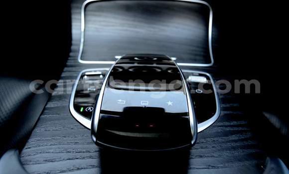 Buy Used Mercedes‒Benz C–Class White Car in Nhlangano in Shiselweni District Buy Used Mercedes‒Benz C–Class White Car in Nhlangano in Shiselweni District