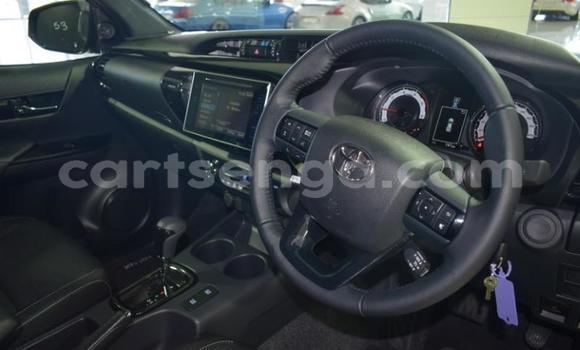 Acheter Occasion Voiture Toyota Hilux Noir à Mbabane, Manzini Acheter Occasion Voiture Toyota Hilux Noir à Mbabane, Manzini
