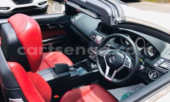 Acheter Occasion Voiture Mercedes‒Benz C–Class Blanc à Ezulwini, Hhohho Acheter Occasion Voiture Mercedes‒Benz C–Class Blanc à Ezulwini, Hhohho