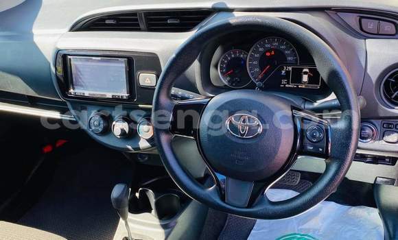 Buy Used Toyota Vitz Red Car in Nhlangano in Shiselweni District Buy Used Toyota Vitz Red Car in Nhlangano in Shiselweni District