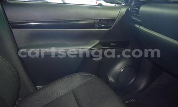 Acheter Occasion Voiture Toyota Hilux Noir à Mbabane, Manzini Acheter Occasion Voiture Toyota Hilux Noir à Mbabane, Manzini