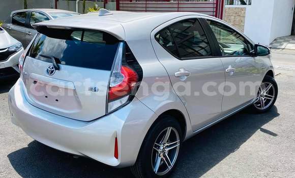 Acheter Occasion Voiture Toyota Aqua Gris à Ezulwini, Hhohho Acheter Occasion Voiture Toyota Aqua Gris à Ezulwini, Hhohho