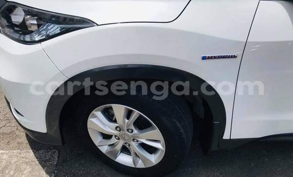 Acheter Occasion Voiture Honda Vezel Blanc à Mbabane, Manzini Acheter Occasion Voiture Honda Vezel Blanc à Mbabane, Manzini