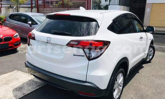 Acheter Occasion Voiture Honda Vezel Blanc à Mbabane, Manzini Acheter Occasion Voiture Honda Vezel Blanc à Mbabane, Manzini