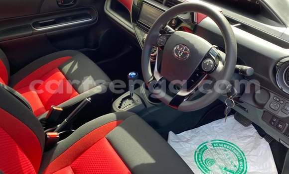 Nunua Ilio tumika Toyota Aqua Red Gari ndani ya Ezulwini nchini Hhohho Nunua Ilio tumika Toyota Aqua Red Gari ndani ya Ezulwini nchini Hhohho