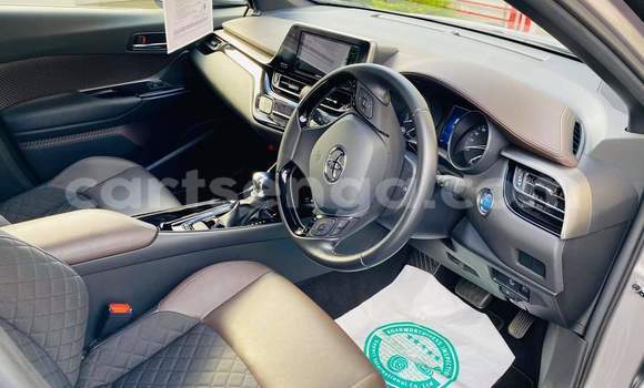 Buy Used Toyota C-HR Silver Car in Ezulwini in Hhohho Buy Used Toyota C-HR Silver Car in Ezulwini in Hhohho