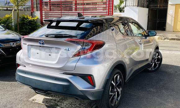Buy Used Toyota C-HR Silver Car in Ezulwini in Hhohho Buy Used Toyota C-HR Silver Car in Ezulwini in Hhohho