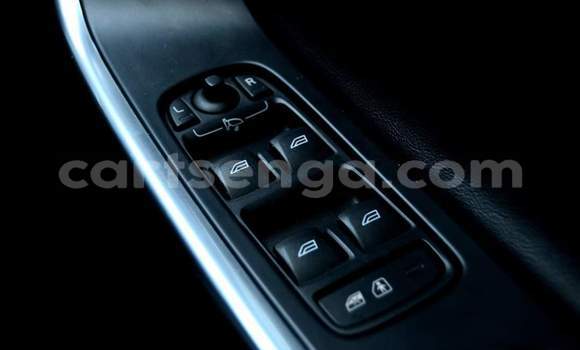 Acheter Occasion Voiture Volvo XC60 Rouge à Mbabane, Manzini Acheter Occasion Voiture Volvo XC60 Rouge à Mbabane, Manzini