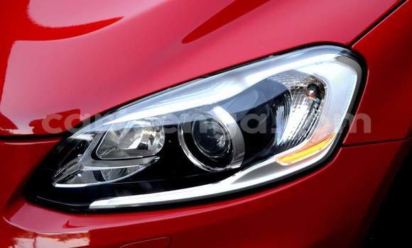 Acheter Occasion Voiture Volvo XC60 Rouge à Mbabane, Manzini Acheter Occasion Voiture Volvo XC60 Rouge à Mbabane, Manzini