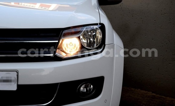 Buy Used Volkswagen Amarok White Car in Nhlangano in Shiselweni District Buy Used Volkswagen Amarok White Car in Nhlangano in Shiselweni District