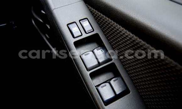 Buy Used Nissan Navara Silver Car in Nhlangano in Shiselweni District Buy Used Nissan Navara Silver Car in Nhlangano in Shiselweni District