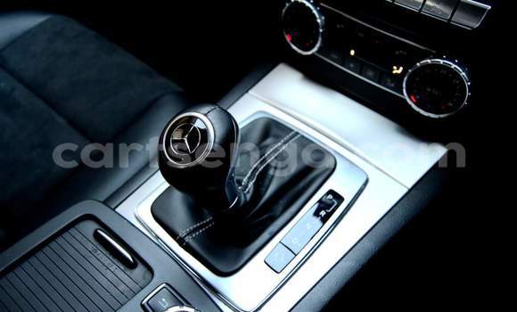 Buy Used Mercedes‒Benz C–Class White Car in Nhlangano in Shiselweni District Buy Used Mercedes‒Benz C–Class White Car in Nhlangano in Shiselweni District