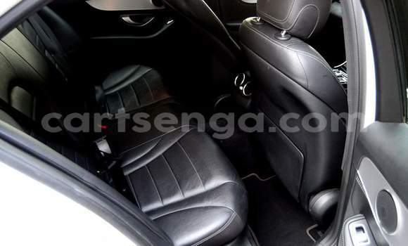 Buy Used Mercedes‒Benz C–Class White Car in Nhlangano in Shiselweni District Buy Used Mercedes‒Benz C–Class White Car in Nhlangano in Shiselweni District