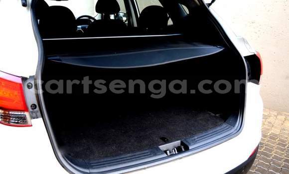 Acheter Occasion Voiture Hyundai ix35 Blanc à Mbabane, Manzini Acheter Occasion Voiture Hyundai ix35 Blanc à Mbabane, Manzini