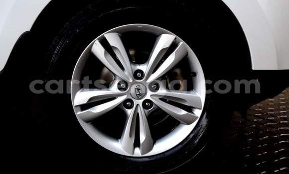 Acheter Occasion Voiture Hyundai ix35 Blanc à Mbabane, Manzini Acheter Occasion Voiture Hyundai ix35 Blanc à Mbabane, Manzini