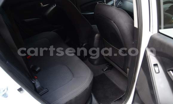 Acheter Occasion Voiture Hyundai ix35 Blanc à Mbabane, Manzini Acheter Occasion Voiture Hyundai ix35 Blanc à Mbabane, Manzini