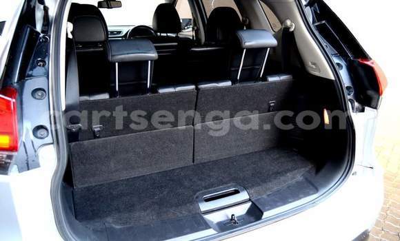 Acheter Occasion Voiture Nissan X–Trail Gris à Hlatikulu, Shiselweni District Acheter Occasion Voiture Nissan X–Trail Gris à Hlatikulu, Shiselweni District