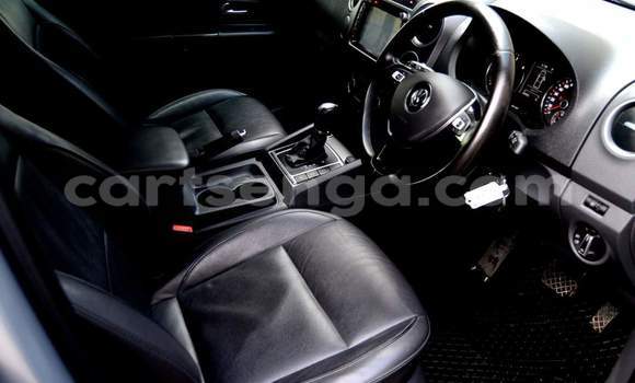 Buy Used Volkswagen Amarok Silver Car in Nhlangano in Shiselweni District Buy Used Volkswagen Amarok Silver Car in Nhlangano in Shiselweni District