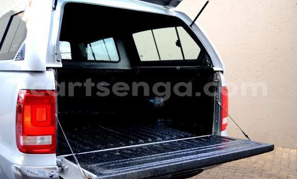 Buy Used Volkswagen Amarok Silver Car in Nhlangano in Shiselweni District Buy Used Volkswagen Amarok Silver Car in Nhlangano in Shiselweni District