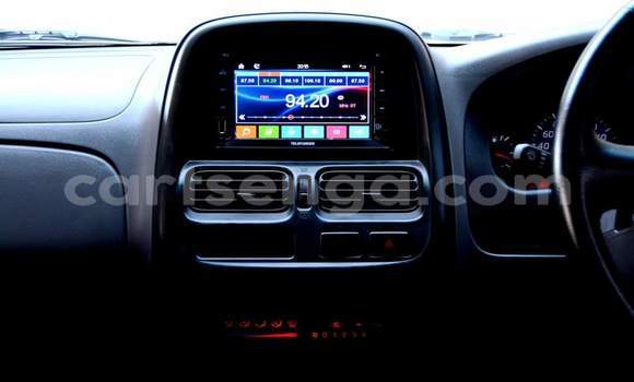 Nunua Ilio tumika Nissan NP 300 White Gari ndani ya Manzini nchini Manzini Nunua Ilio tumika Nissan NP 300 White Gari ndani ya Manzini nchini Manzini