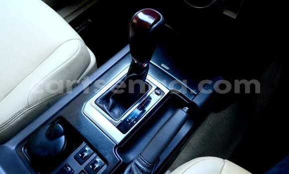 Buy Used Toyota Land Cruiser Prado White Car in Nhlangano in Shiselweni District Buy Used Toyota Land Cruiser Prado White Car in Nhlangano in Shiselweni District