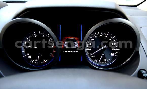 Buy Used Toyota Land Cruiser Prado White Car in Nhlangano in Shiselweni District Buy Used Toyota Land Cruiser Prado White Car in Nhlangano in Shiselweni District