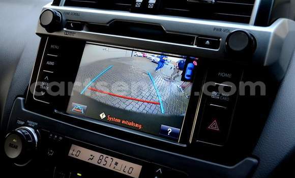 Buy Used Toyota Land Cruiser Prado White Car in Nhlangano in Shiselweni District Buy Used Toyota Land Cruiser Prado White Car in Nhlangano in Shiselweni District