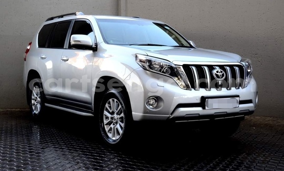 Buy Used Toyota Land Cruiser Prado White Car in Nhlangano in Shiselweni District Buy Used Toyota Land Cruiser Prado White Car in Nhlangano in Shiselweni District