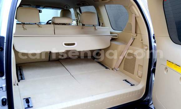 Buy Used Toyota Land Cruiser Prado White Car in Nhlangano in Shiselweni District Buy Used Toyota Land Cruiser Prado White Car in Nhlangano in Shiselweni District