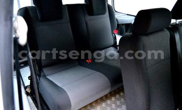 Acheter Occasion Voiture Volkswagen Caddy Blanc à Ezulwini, Hhohho Acheter Occasion Voiture Volkswagen Caddy Blanc à Ezulwini, Hhohho