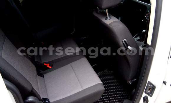 Acheter Occasion Voiture Volkswagen Caddy Blanc à Ezulwini, Hhohho Acheter Occasion Voiture Volkswagen Caddy Blanc à Ezulwini, Hhohho