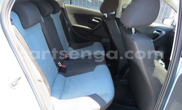 Acheter Occasion Voiture Volkswagen Polo Bleu à Mbabane, Manzini Acheter Occasion Voiture Volkswagen Polo Bleu à Mbabane, Manzini