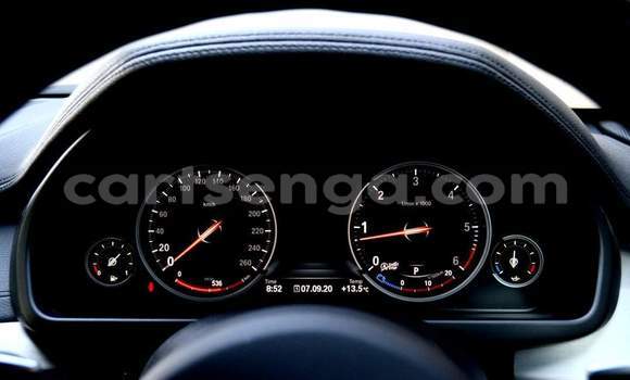 Acheter Occasion Voiture BMW X6 Blanc à Hlatikulu, Shiselweni District Acheter Occasion Voiture BMW X6 Blanc à Hlatikulu, Shiselweni District