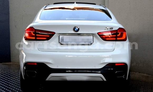 Acheter Occasion Voiture BMW X6 Blanc à Hlatikulu, Shiselweni District Acheter Occasion Voiture BMW X6 Blanc à Hlatikulu, Shiselweni District