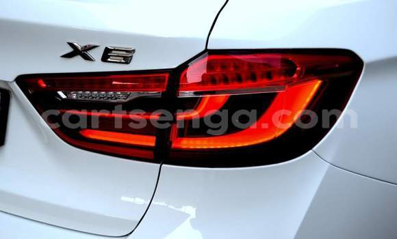 Acheter Occasion Voiture BMW X6 Blanc à Hlatikulu, Shiselweni District Acheter Occasion Voiture BMW X6 Blanc à Hlatikulu, Shiselweni District