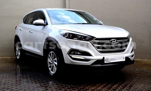 Acheter Occasion Voiture Hyundai Tucson Blanc à Mbabane, Manzini