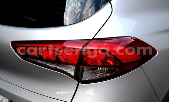 Acheter Occasion Voiture Hyundai Tucson Blanc à Mbabane, Manzini Acheter Occasion Voiture Hyundai Tucson Blanc à Mbabane, Manzini