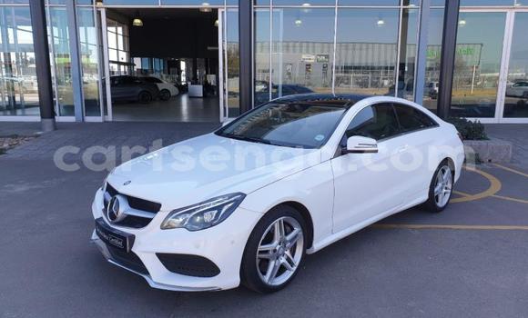 Buy Used Mercedes‒Benz E–Class White Car in Manzini in Manzini Buy Used Mercedes‒Benz E–Class White Car in Manzini in Manzini