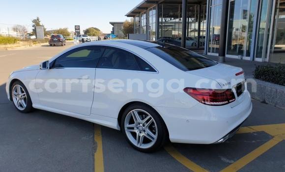 Buy Used Mercedes‒Benz E–Class White Car in Manzini in Manzini Buy Used Mercedes‒Benz E–Class White Car in Manzini in Manzini