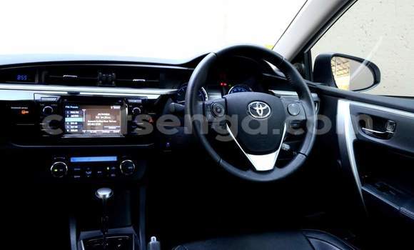 Buy Used Toyota Corolla White Car in Nhlangano in Shiselweni District Buy Used Toyota Corolla White Car in Nhlangano in Shiselweni District