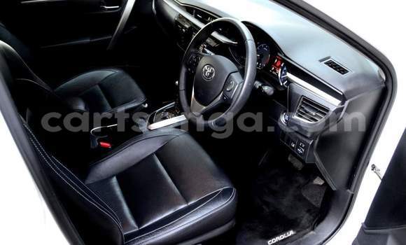 Buy Used Toyota Corolla White Car in Nhlangano in Shiselweni District Buy Used Toyota Corolla White Car in Nhlangano in Shiselweni District