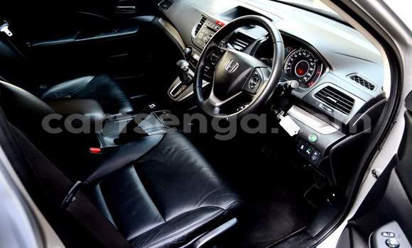 Nunua Ilio tumika Honda CR–V Silver Gari ndani ya Ezulwini nchini Hhohho Nunua Ilio tumika Honda CR–V Silver Gari ndani ya Ezulwini nchini Hhohho