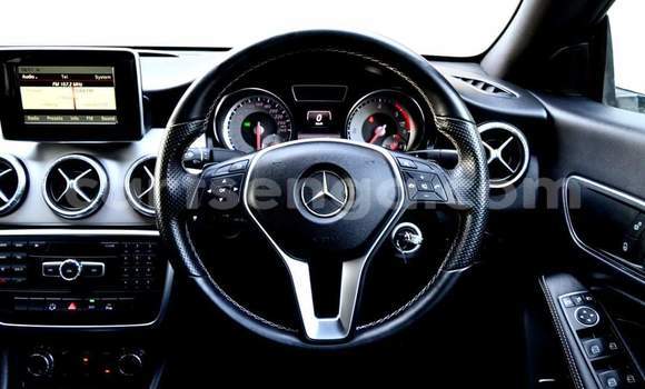 Acheter Occasion Voiture Mercedes‒Benz CLA-klasse Blanc à Mbabane, Manzini Acheter Occasion Voiture Mercedes‒Benz CLA-klasse Blanc à Mbabane, Manzini