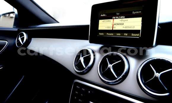 Acheter Occasion Voiture Mercedes‒Benz CLA-klasse Blanc à Mbabane, Manzini Acheter Occasion Voiture Mercedes‒Benz CLA-klasse Blanc à Mbabane, Manzini
