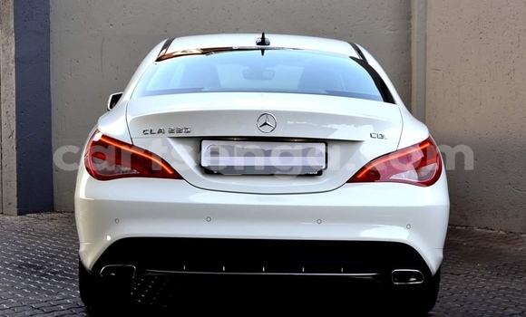 Acheter Occasion Voiture Mercedes‒Benz CLA-klasse Blanc à Mbabane, Manzini Acheter Occasion Voiture Mercedes‒Benz CLA-klasse Blanc à Mbabane, Manzini