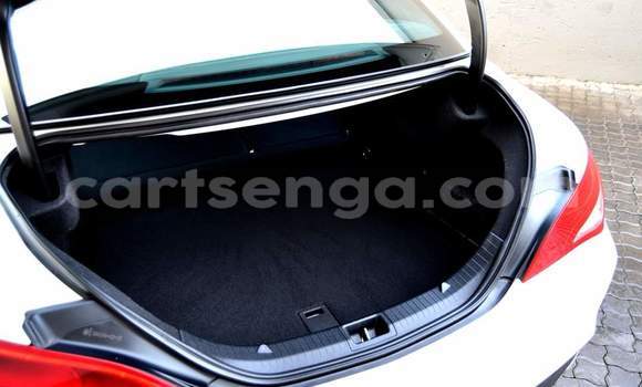 Acheter Occasion Voiture Mercedes‒Benz CLA-klasse Blanc à Mbabane, Manzini Acheter Occasion Voiture Mercedes‒Benz CLA-klasse Blanc à Mbabane, Manzini