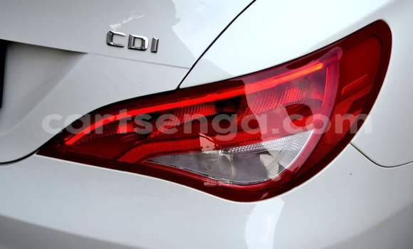Acheter Occasion Voiture Mercedes‒Benz CLA-klasse Blanc à Mbabane, Manzini Acheter Occasion Voiture Mercedes‒Benz CLA-klasse Blanc à Mbabane, Manzini