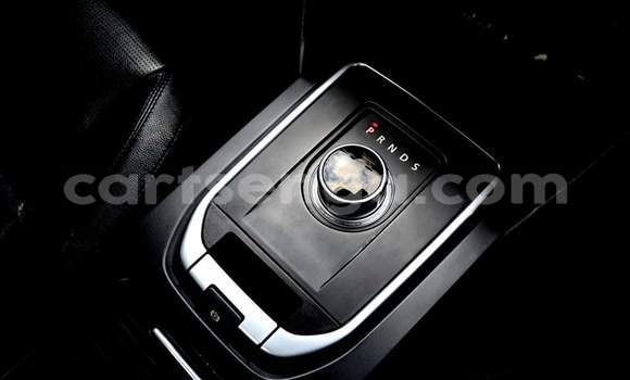 Acheter Occasion Voiture Land Rover Discovery Sport Blanc à Ezulwini, Hhohho Acheter Occasion Voiture Land Rover Discovery Sport Blanc à Ezulwini, Hhohho