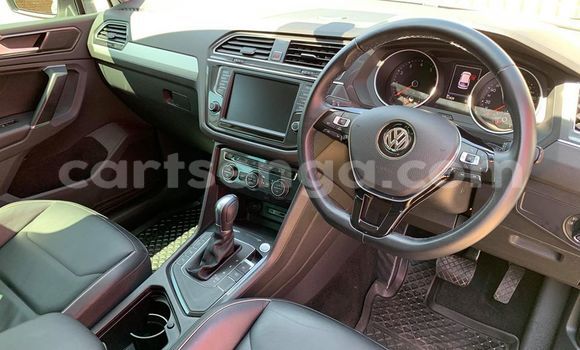 Acheter Occasion Voiture Volkswagen Tiguan Blanc à Manzini, Manzini Acheter Occasion Voiture Volkswagen Tiguan Blanc à Manzini, Manzini