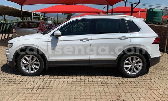 Acheter Occasion Voiture Volkswagen Tiguan Blanc à Manzini, Manzini Acheter Occasion Voiture Volkswagen Tiguan Blanc à Manzini, Manzini